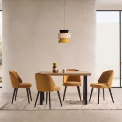 Mobiliario mostrado en la exposición de Medina del Campo