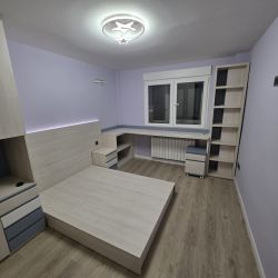 Juvenil a medida con cama y mesa de estudio
