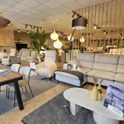 Vista general de la tienda de muebles en Medina del Campo